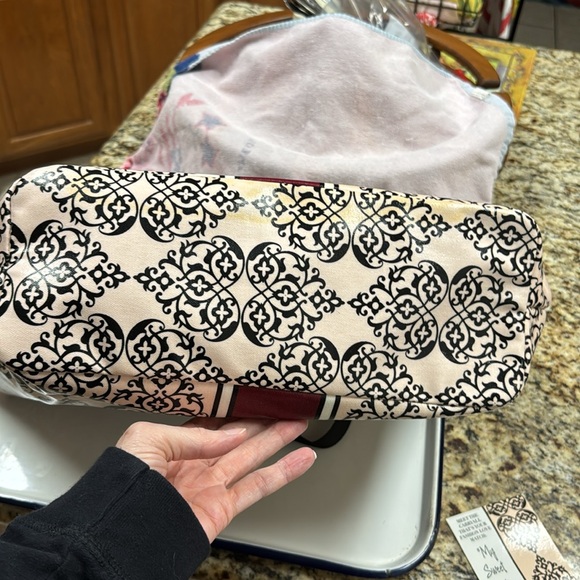 Brighton Sweet Valentine Large Tote Bag - Picture 5 of 16